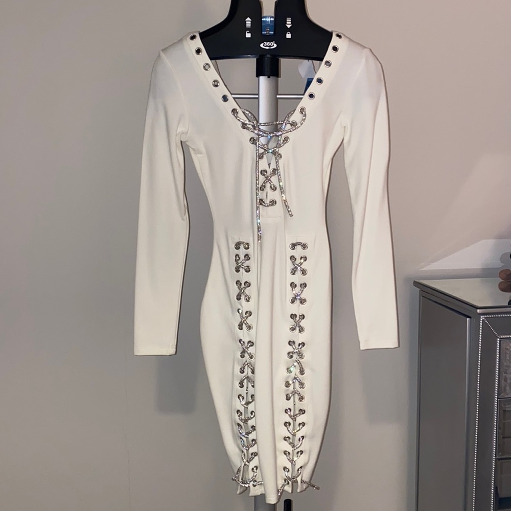White NYE mini dress size small, new with tag